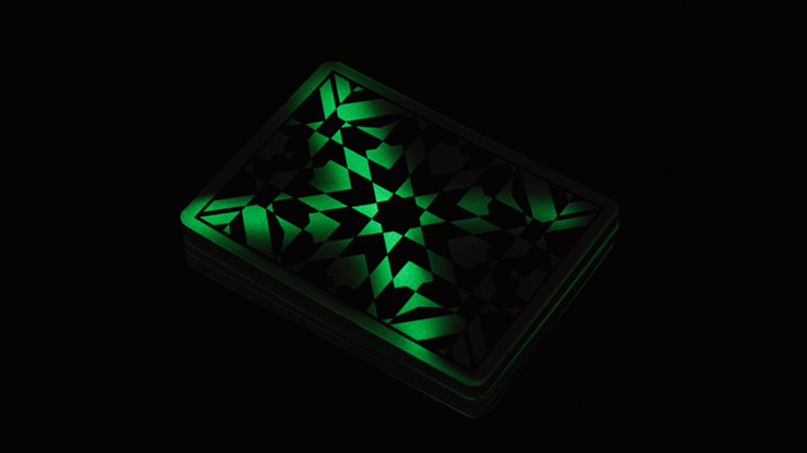 Majolica V2 Luminescent