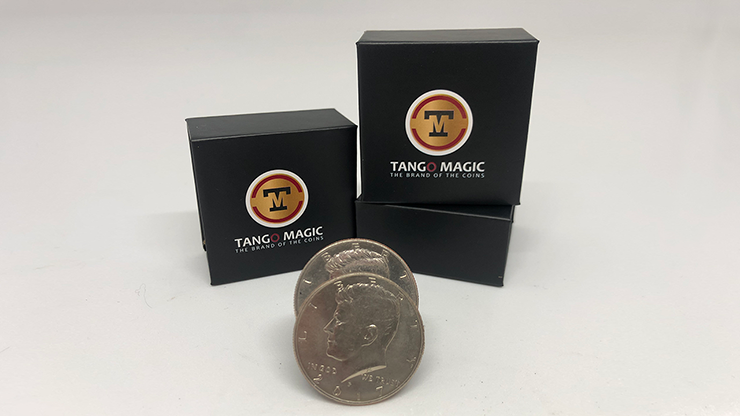 Slippery Expanded Shell (Half Dollar) by Tango-Trick (D0091) product video — 52Kards