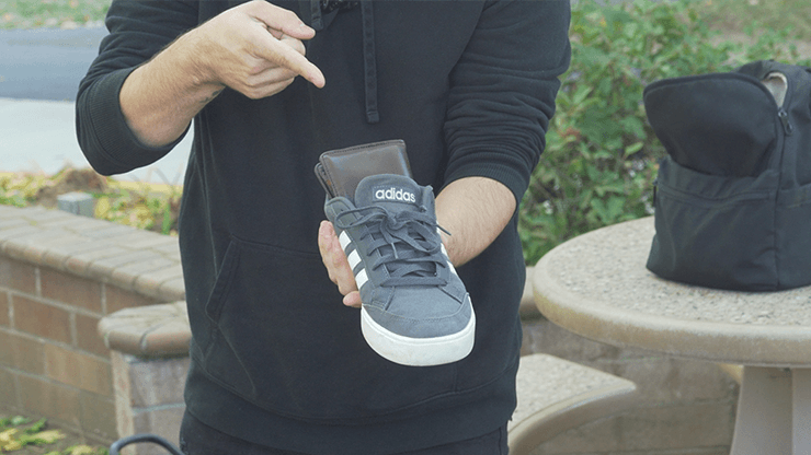 Easy Money Wallet product video — 52Kards