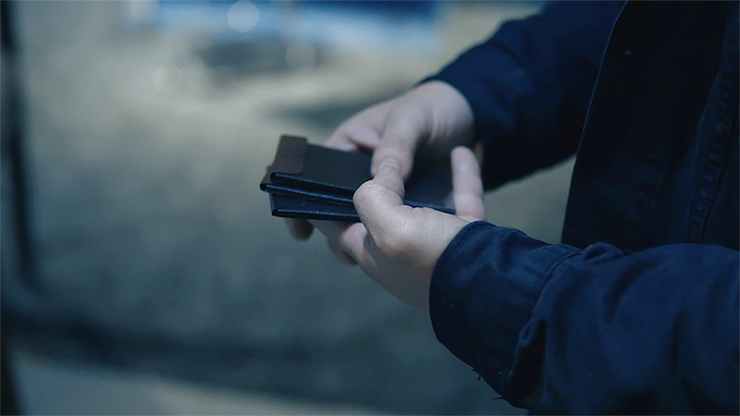 THREE ENVELOPES by Smagic Productions - Trick product video — 52Kards