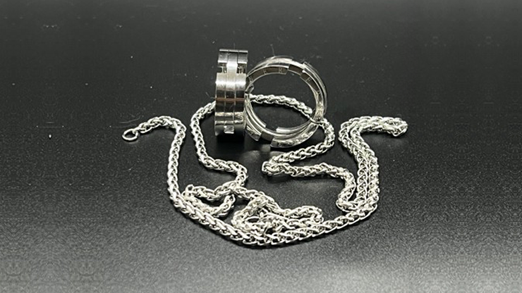 Instant Ring (silver, Size 11) by Viktor Voitko product video — 52Kards