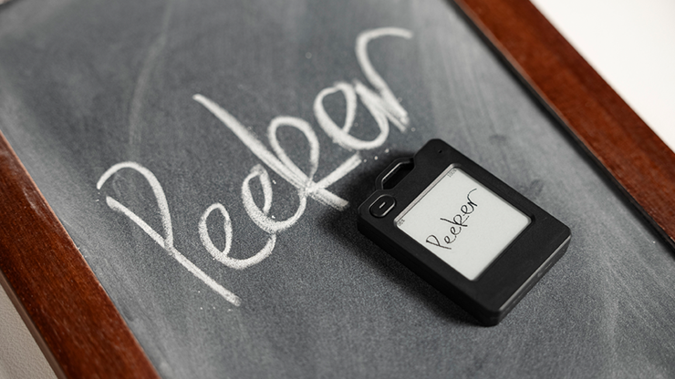 PITATA Palm Peeker Pro product video — 52Kards