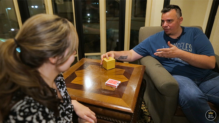 The Gift by Angelo Carbone - Playing Cards and Magic Tricks - 52Kards