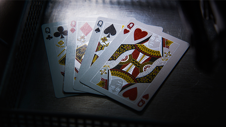 Queens - Playing Cards and Magic Tricks - 52Kards