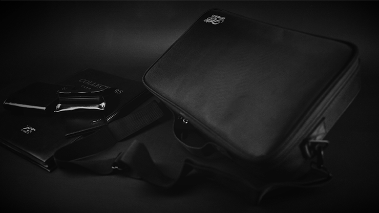 Close-Up Bag - Playing Cards and Magic Tricks - 52Kards