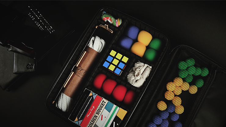 Close-Up Bag - Playing Cards and Magic Tricks - 52Kards