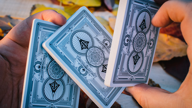 Superior Silver Arrow - Playing Cards and Magic Tricks - 52Kards