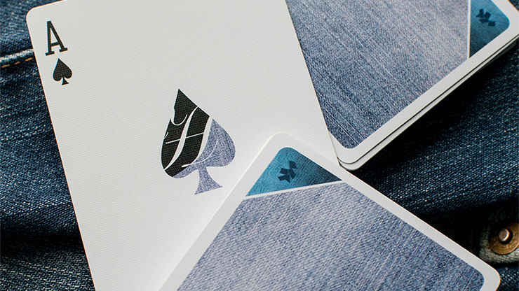 Handshields - Playing Cards and Magic Tricks - 52Kards