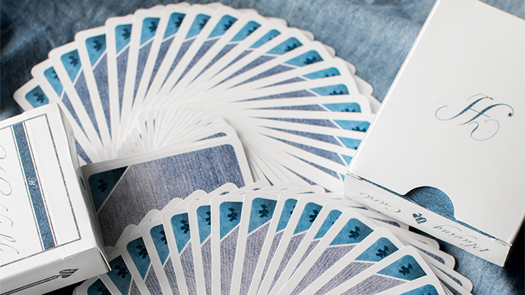 Handshields - Playing Cards and Magic Tricks - 52Kards
