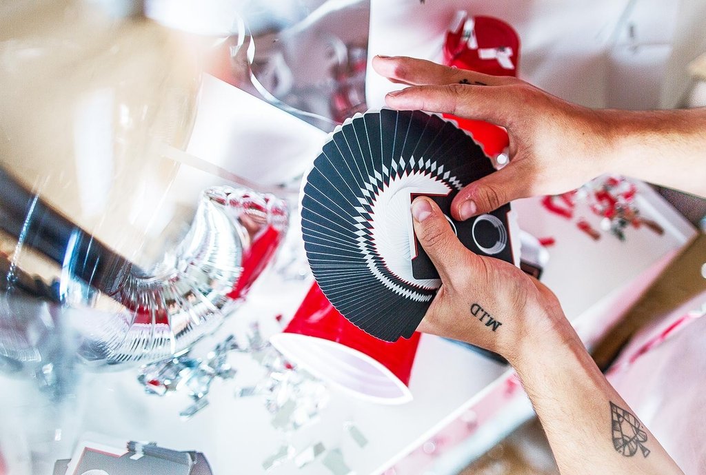 Saturn Hyperspace - Playing Cards and Magic Tricks - 52Kards