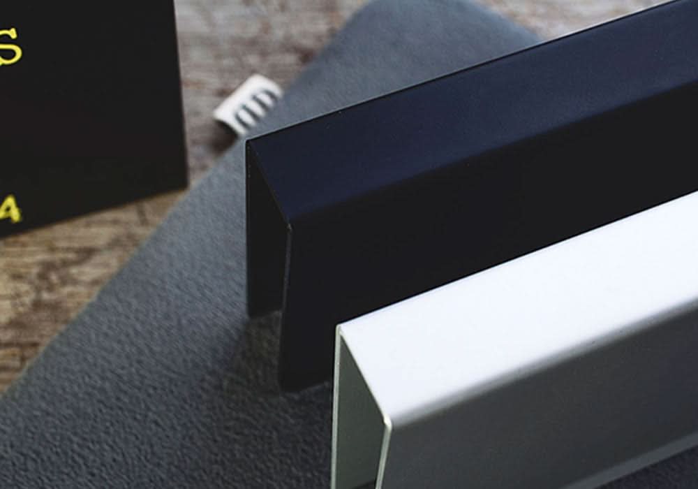 Classic Card Clip - Playing Cards and Magic Tricks - 52Kards