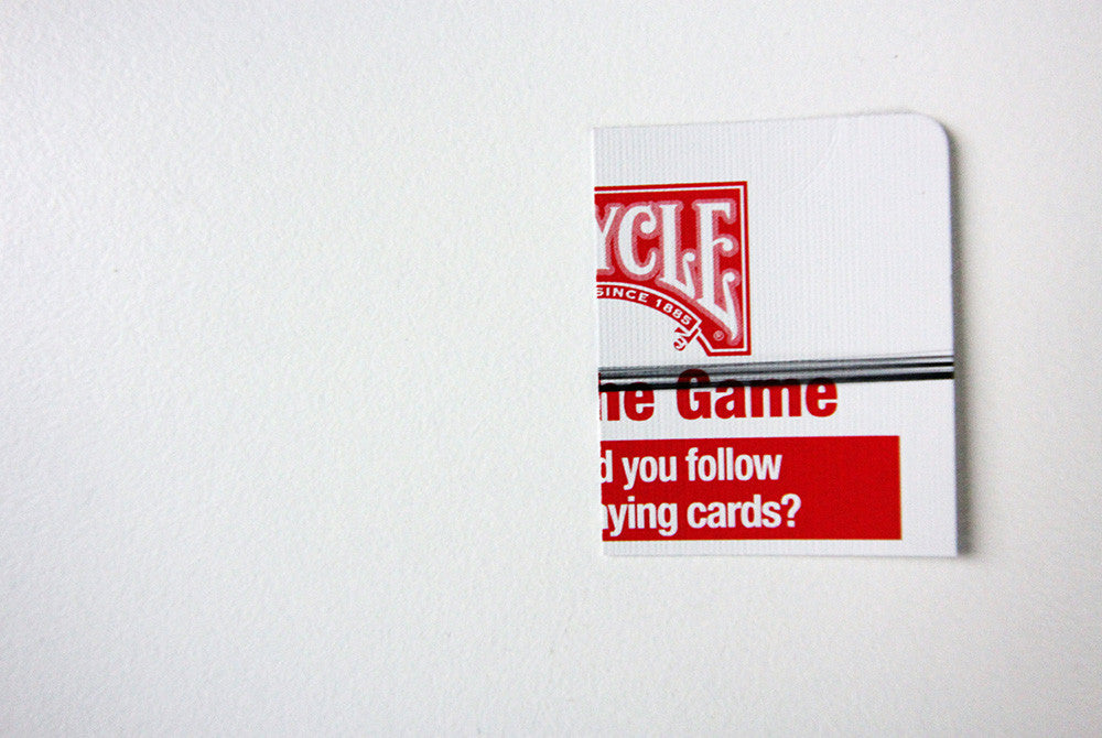 Invisible Thread - Playing Cards and Magic Tricks - 52Kards