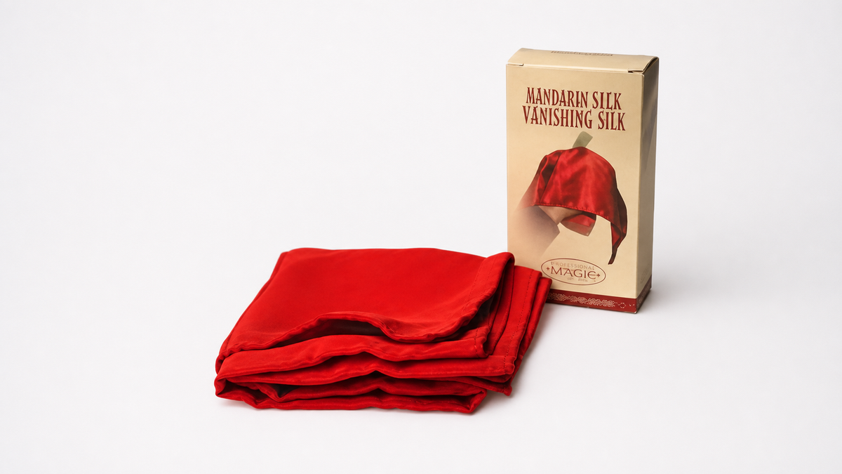 Hankerchief Vanishing Bill (COLOR) by Bazar de Magia -by Bazar de Magia - Trick on a neutral studio background