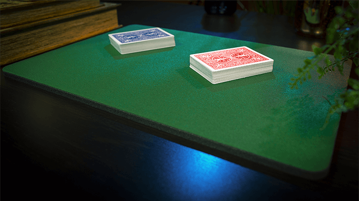Green close-up pad with blue- and red-backed playing-card decks