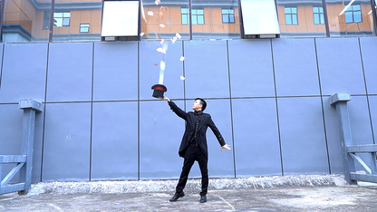 THE ROCKET Card Fountain RIGHT HANDED (Wireless Remote Version) by Bond Lee - Trick