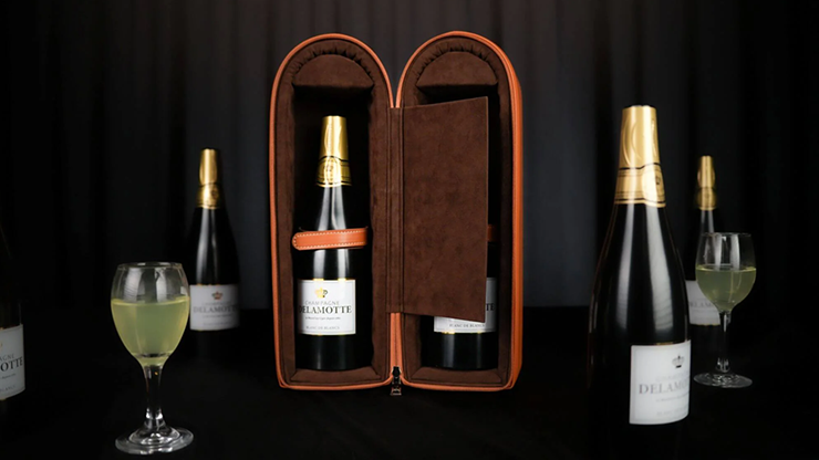 Miracle Wine Bottles Champagne Model Complete Set with Case