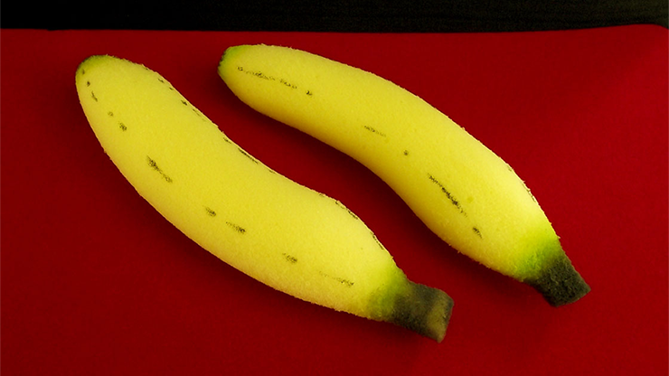 Sponge Bananas (medium/2 pieces) by Alexander May - Trick product video — 52Kards