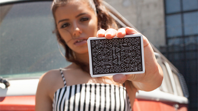 Icon Blk product video — 52Kards