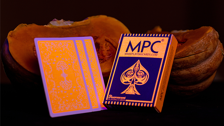 Fluorescent product video — 52Kards