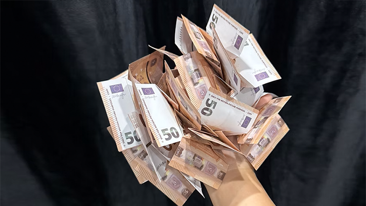 Moneyball by Bond Lee (EUR) product video — 52Kards