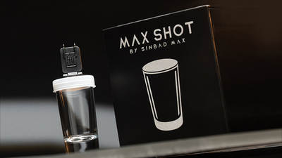 Max Shot by Sinbad Max and Ochiu Magic product video — 52Kards