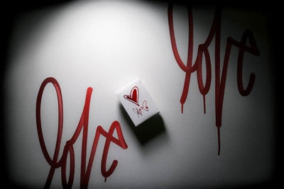 Love Me - Playing Cards and Magic Tricks - 52Kards