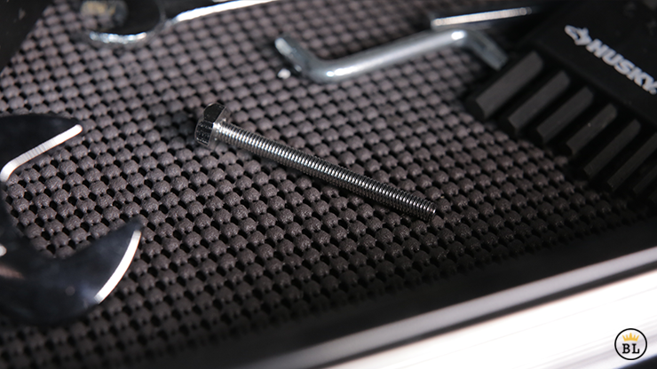 Strong Man - Playing Cards and Magic Tricks - 52Kards