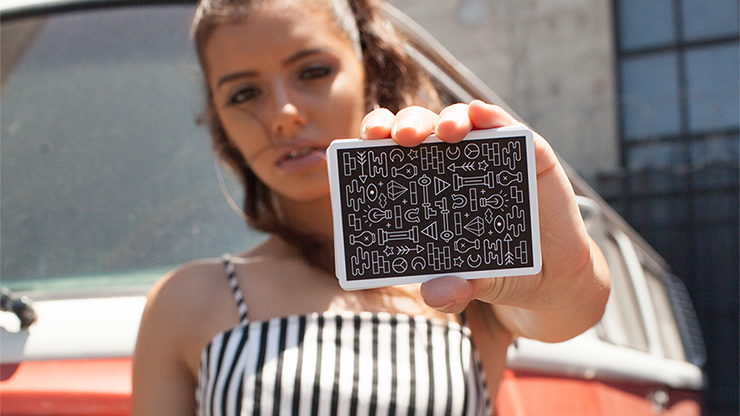 ICON BLK - Playing Cards and Magic Tricks - 52Kards