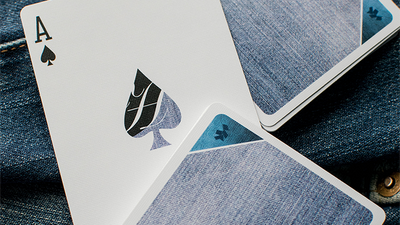 Handshields - Playing Cards and Magic Tricks - 52Kards
