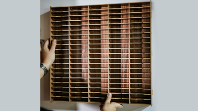 Deck Display Shelf (100 decks)