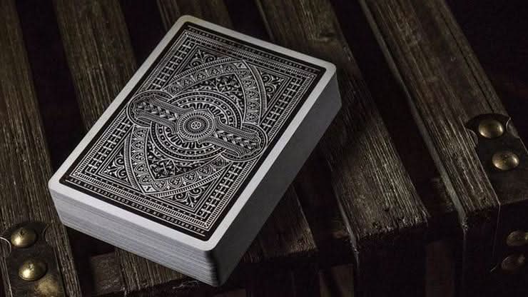 NoMad - Playing Cards and Magic Tricks - 52Kards